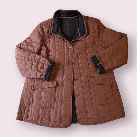 Bylyse Jackets & Blazers - NWOT reversable Bylyse quilted coat taupe/black XL